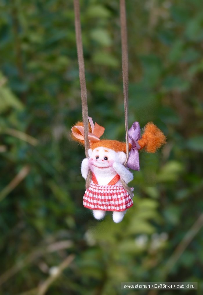 Кукла из шерсти для валяния - маленький рыжик (фото 2)