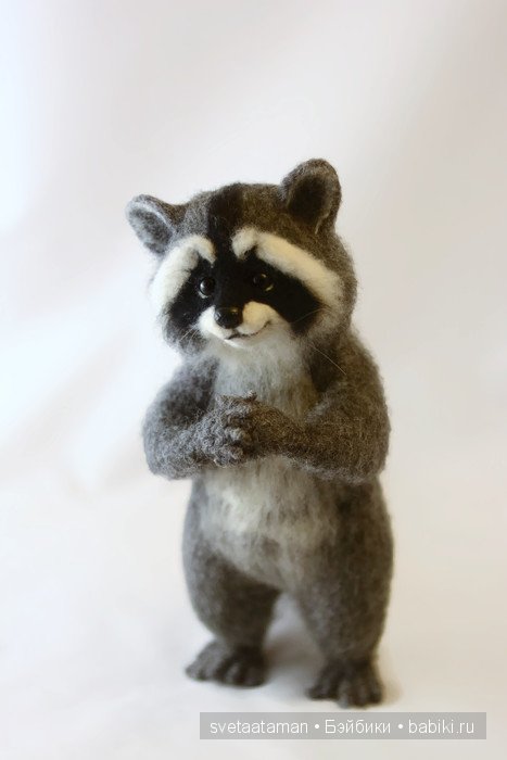 Енотик, ромашки и весна. Валяние из шерсти (фото 10)