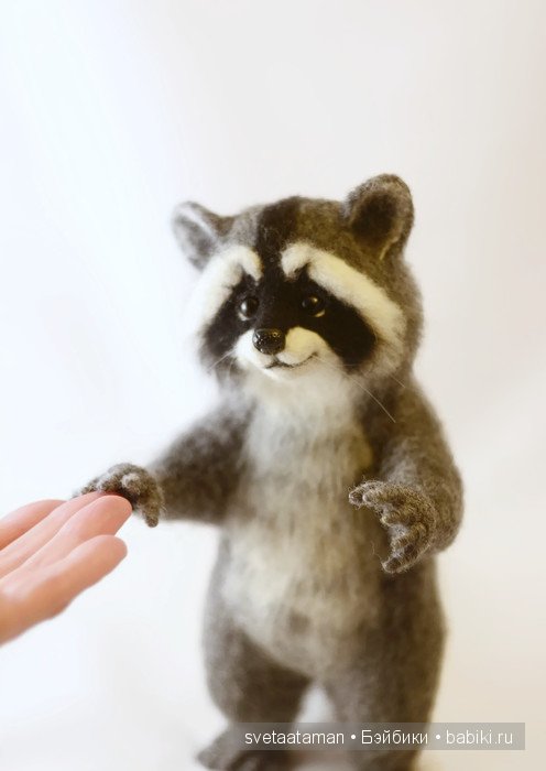 Енотик, ромашки и весна. Валяние из шерсти (фото 4)