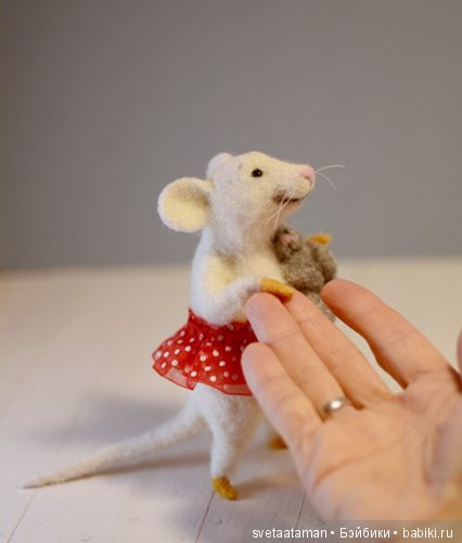 Парочка мышат валянием из шерсти