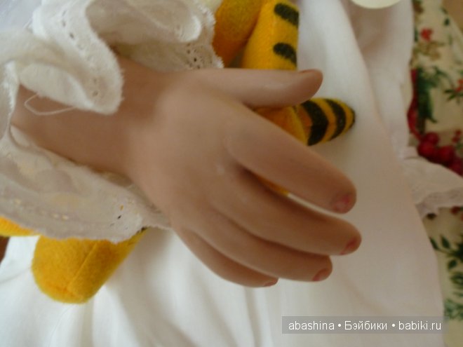 Первый блинчик — Ремонт и реставрация фарфоровых кукол: склейка (фото 3)