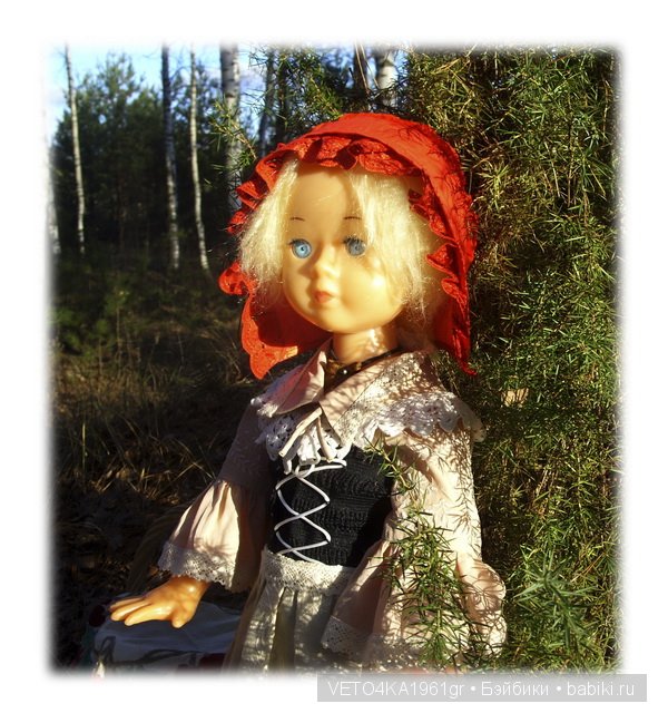 Костюмерная за кулисами или сказочные роли винтажной куклы Нины