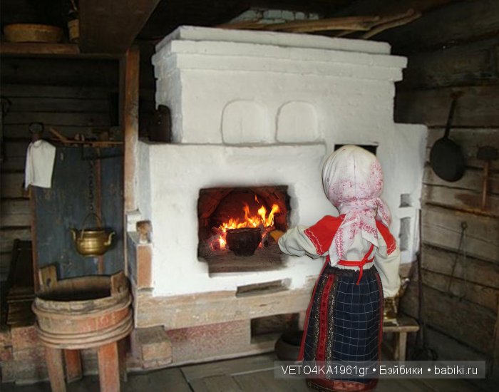Июль сенокосом славен. Куклы в русских народных костюмах