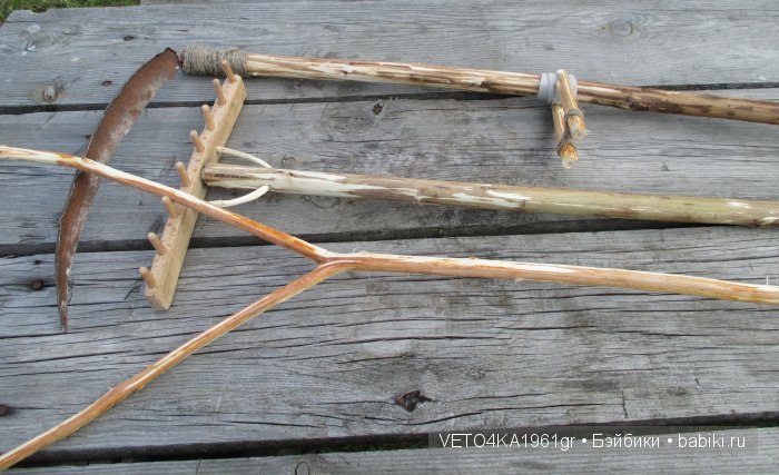 Июль сенокосом славен. Куклы в русских народных костюмах (фото 4)