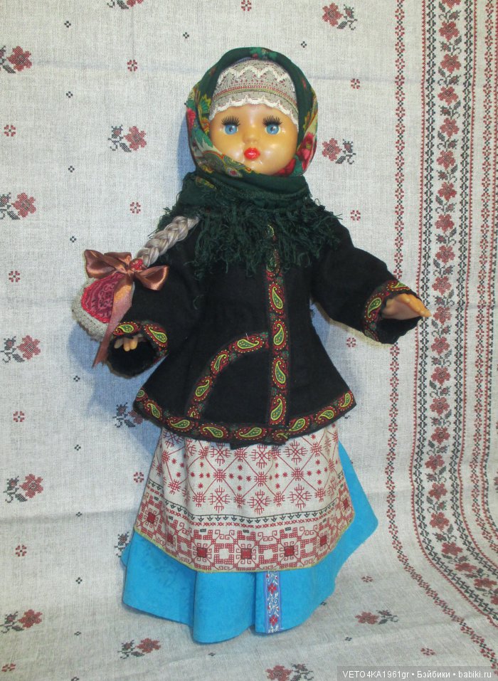 Кохта (коротайка) - элемент русского народного костюма для весны и осени