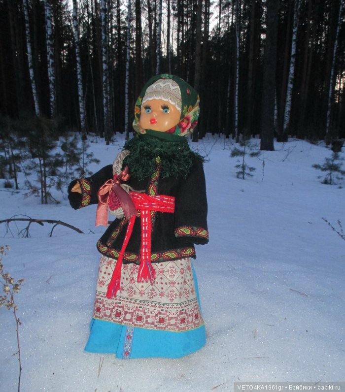 Кохта (коротайка) - элемент русского народного костюма для весны и осени