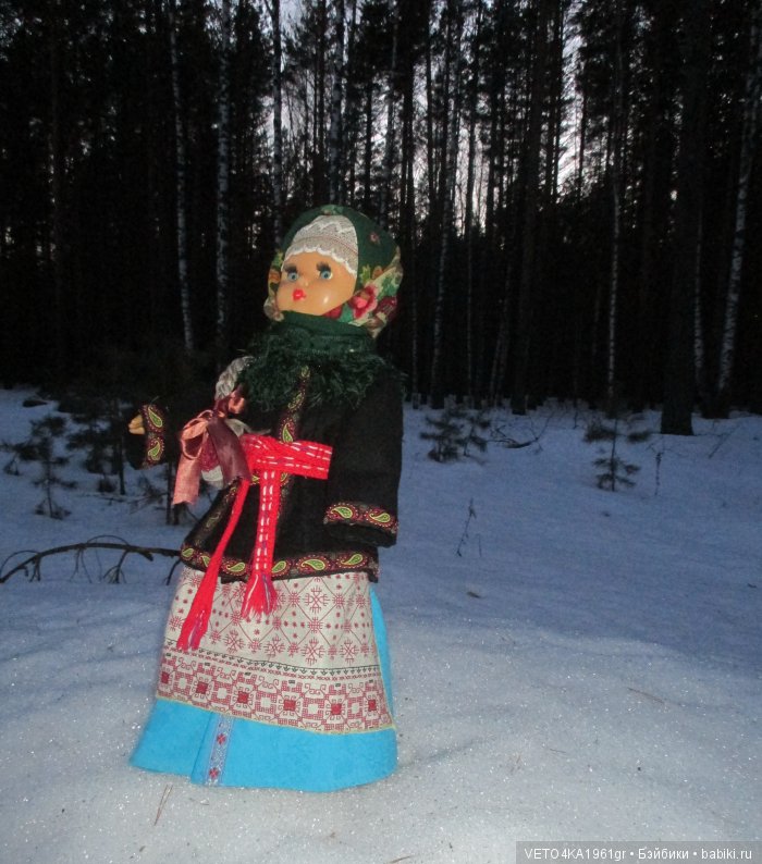 Кохта (коротайка) - элемент русского народного костюма для весны и осени