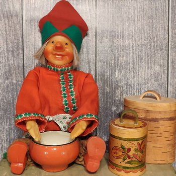 Новая жизнь Петрушки, персонажа народного кукольного театра