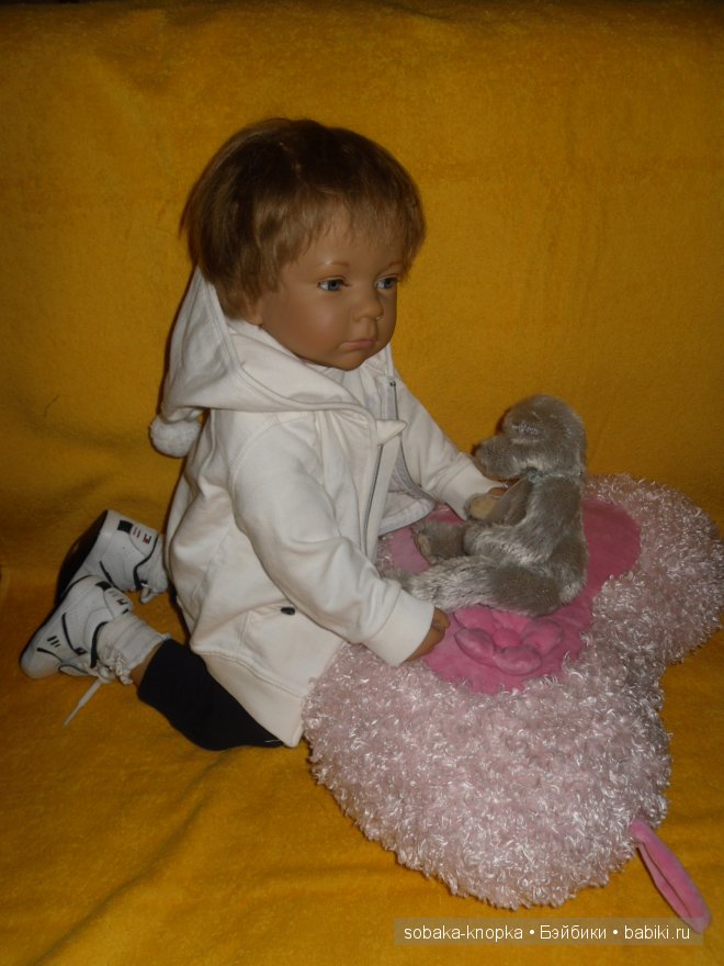 О чем думают куклы... малыш Yule от Elisabeth Lindner