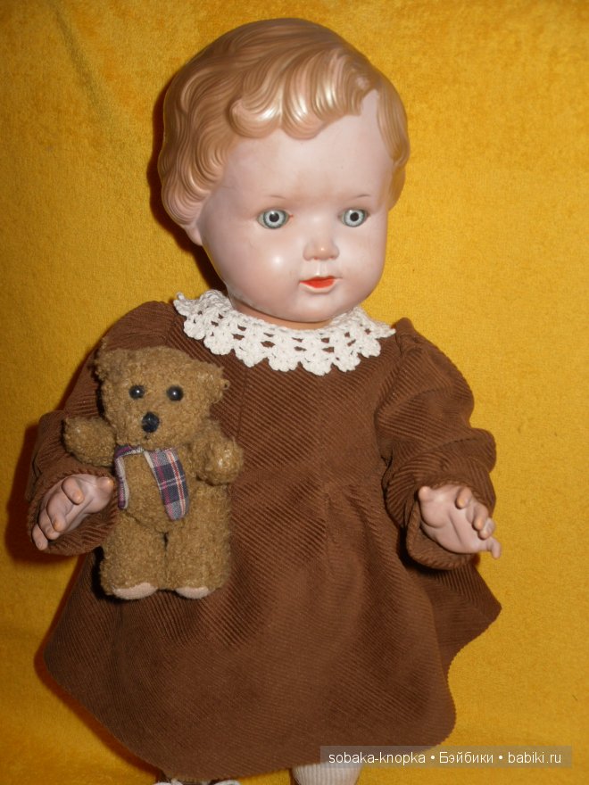 В полдень или в полночь, друг придет на помощь! Нарядик для винтажной куклы