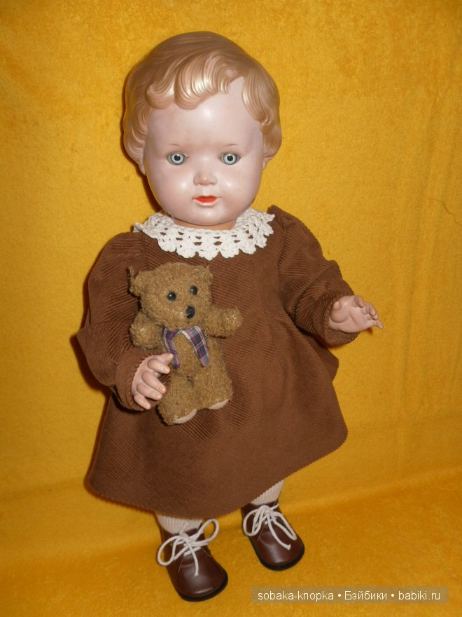 В полдень или в полночь, друг придет на помощь! Нарядик для винтажной куклы