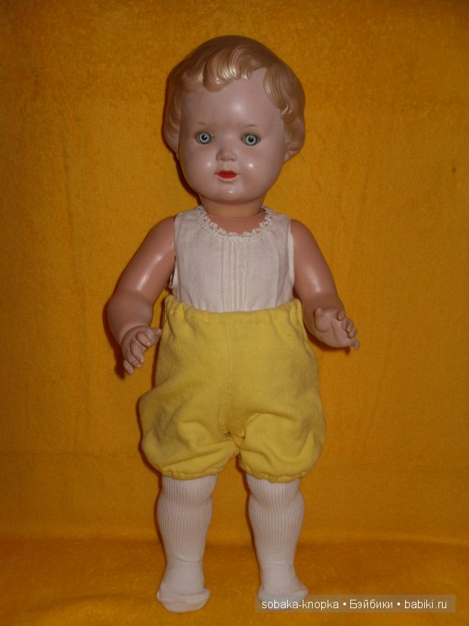 В полдень или в полночь, друг придет на помощь! Нарядик для винтажной куклы (фото 9)