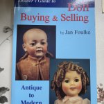 Книга Яна Фолка.Куклы.Покупка и продажа. От антика до современности.