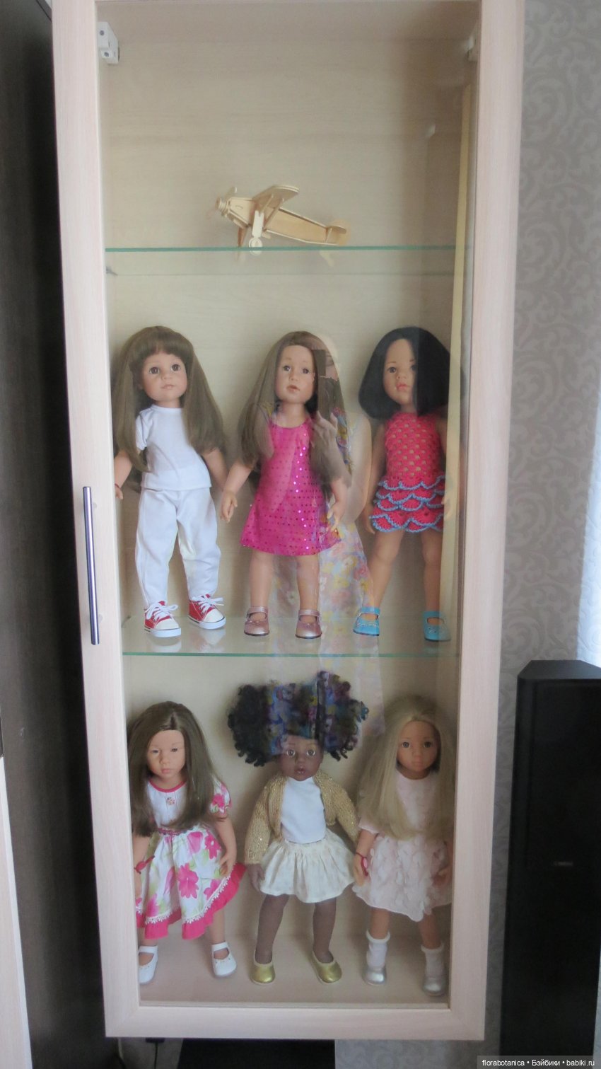 Шкафчик для кукол — Хранение кукол и материалов: организация рабочего места (фото 4)