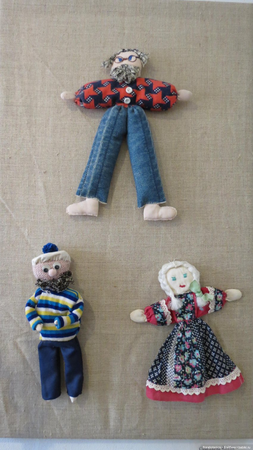 Кто в детстве в куклы не играл