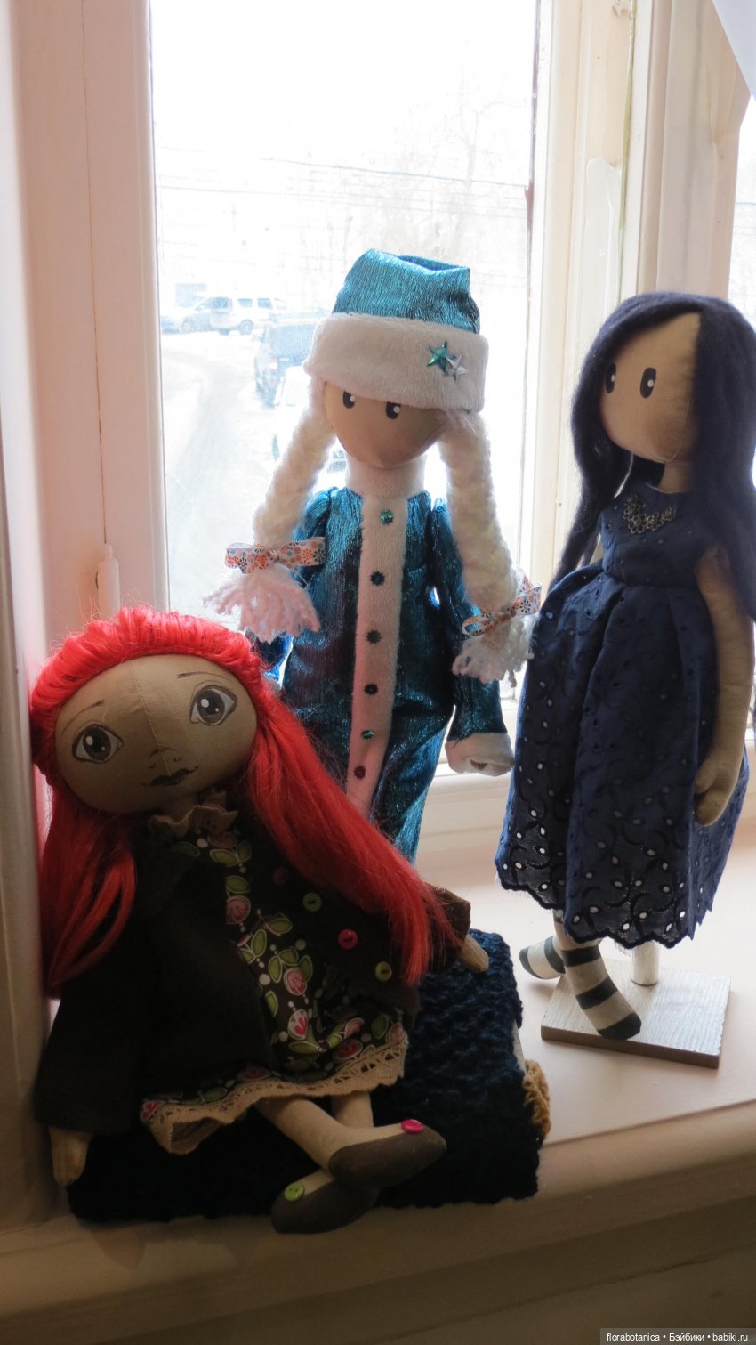 Кто в детстве в куклы не играл