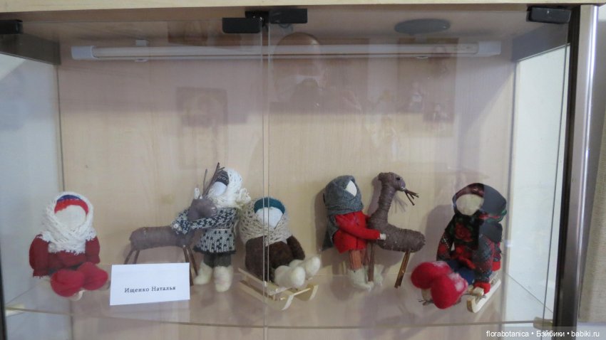 Кто в детстве в куклы не играл