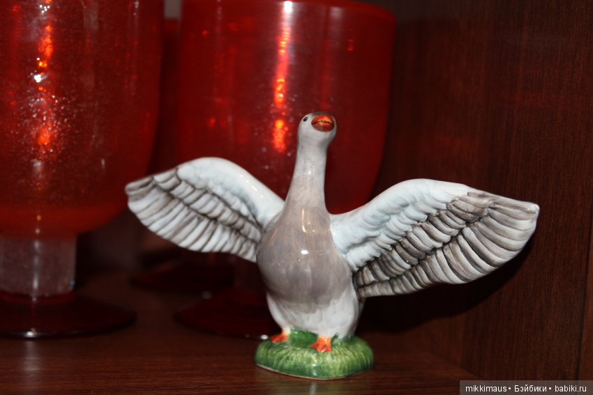 Как опасно ходить на Вернисаж или маленькие фарфоровые собачки