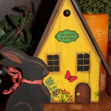 Домики, зайчики и подготовка к Пасхе