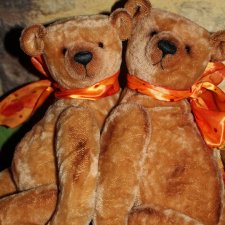 Мишки  двойняшки Глазуновой Анны