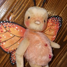 Бабочка ждёт лета