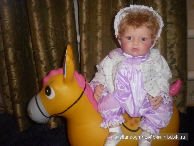 Коллекционная кукла Lee Middleton Doll Made with Love (фото 5)