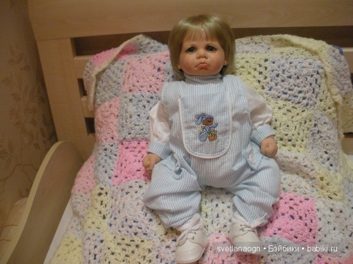 Плачущий мальчик NRFB Lloyd Middleton and Gail Shumaker Adorable Crying Baby Doll (фото 3)