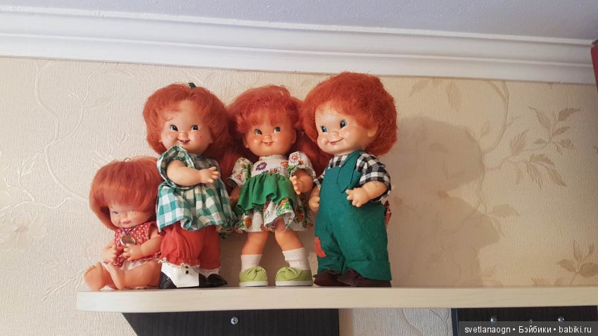Мое решение в размещении коллекционных кукол или про то, как катострофически не хватает места