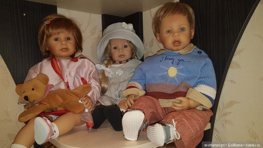 Мое решение в размещении коллекционных кукол или про то, как катострофически не хватает места