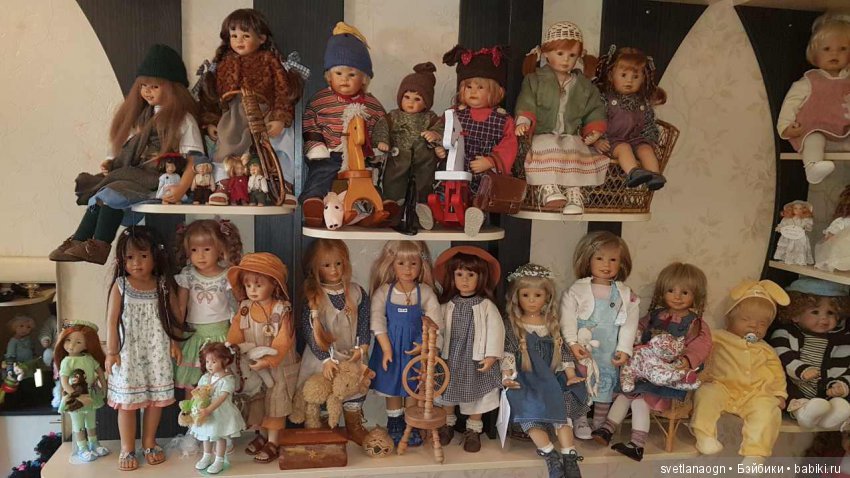 Мое решение в размещении коллекционных кукол или про то, как катострофически не хватает места (фото 10)