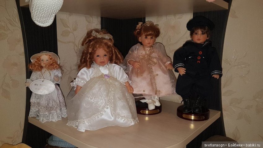 Мое решение в размещении коллекционных кукол или про то, как катострофически не хватает места