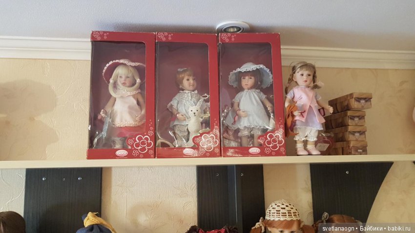 Мое решение в размещении коллекционных кукол или про то, как катострофически не хватает места
