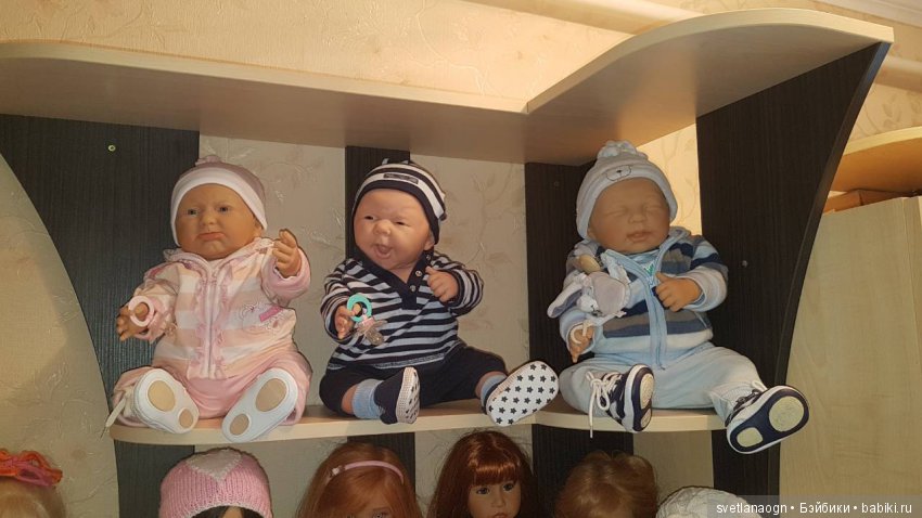 Мое решение в размещении коллекционных кукол или про то, как катострофически не хватает места (фото 5)