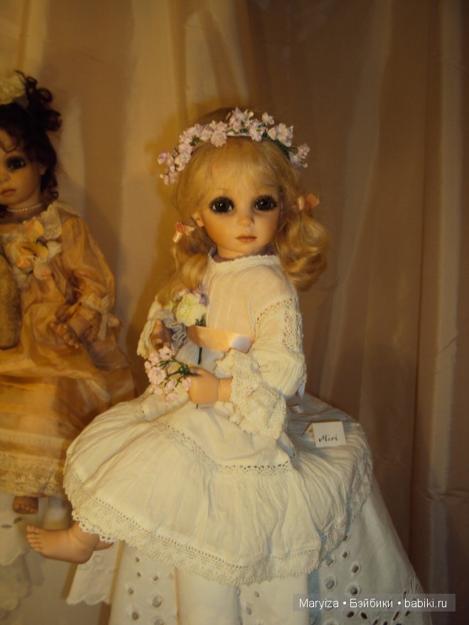 "Весенний бал кукол 2013". Ещё немного о выставке в Ветошном