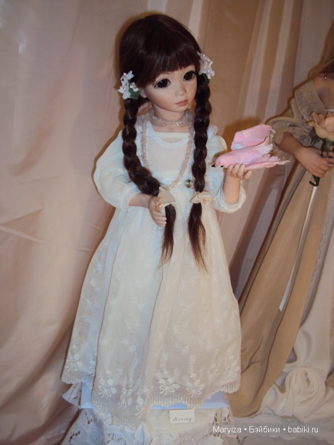 "Весенний бал кукол 2013". Ещё немного о выставке в Ветошном