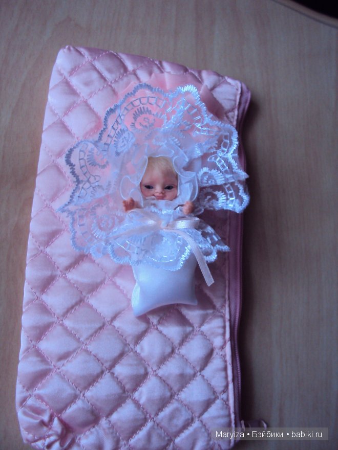 Малютка из пластики Варечка ООАК. Мини кукла