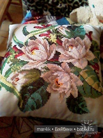 Церкви, иконы, пейзажи и другие вышивки