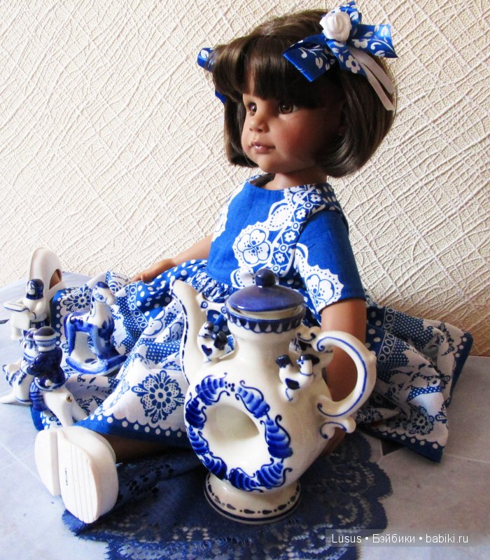 Платье "Гжель" для кукол Готц | Бэйбики Платье "Гжель" для кукол Готц (фото 7)