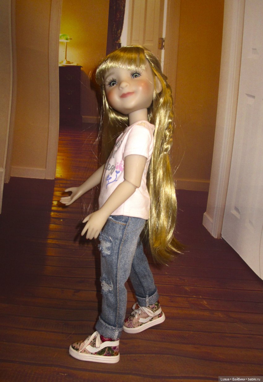 ПРиехали Сара и Белла Ruby Red Fashion Friends (фото 6)