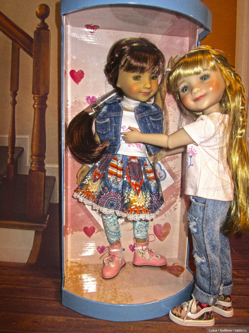 ПРиехали Сара и Белла Ruby Red Fashion Friends