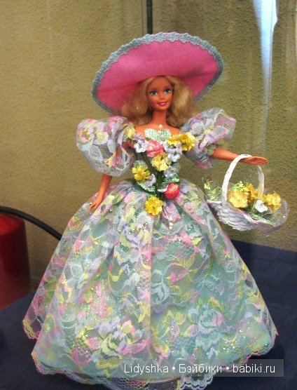 Необычная выставка кукол Барби Яны Мирной, 2014