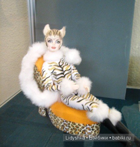 Необычная выставка кукол Барби Яны Мирной, 2014