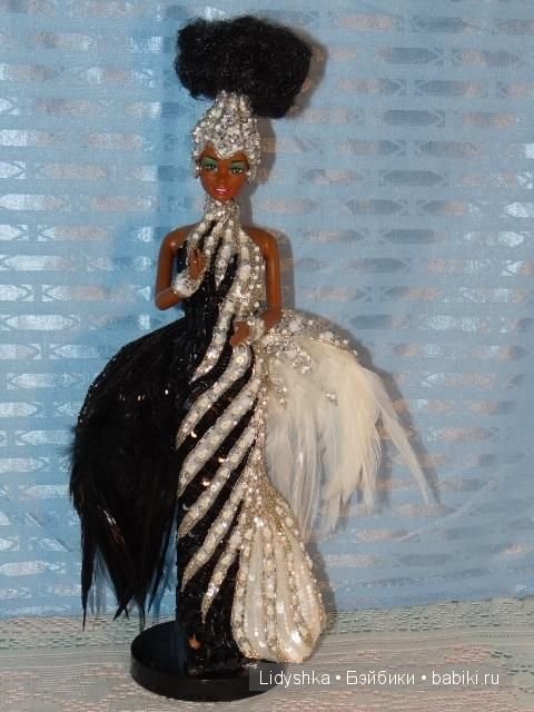 Необычная выставка кукол Барби Яны Мирной, 2014 | Бэйбики Необычная выставка кукол Барби Яны Мирной, 2014 (фото 9)