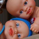 Дружба народов испанских и китайских. Или оригинальные Paola Reina и Joy Toy