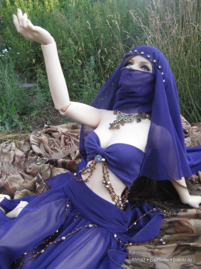 Голова-Стелла,тело-Джессика