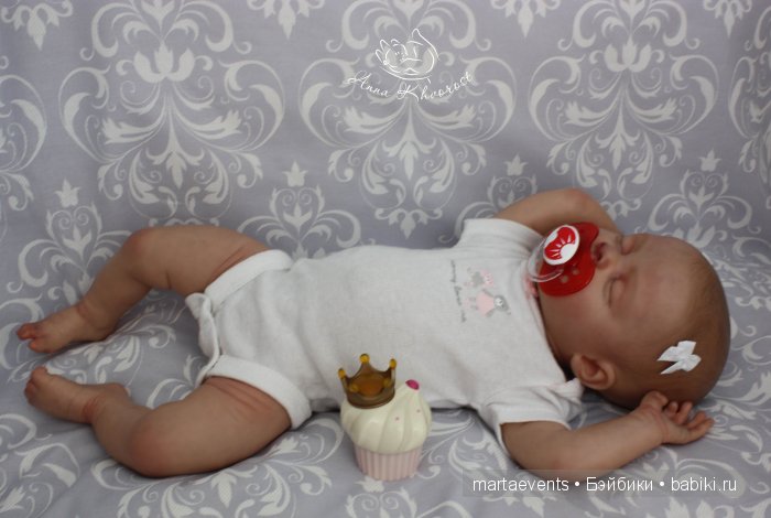 Спящая красавица реборн Coco. Штатив и лайтбокс