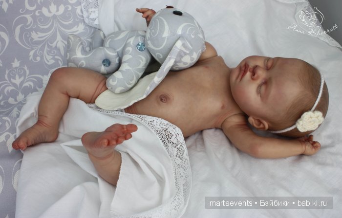 Спящая красавица реборн Coco. Штатив и лайтбокс (фото 4)