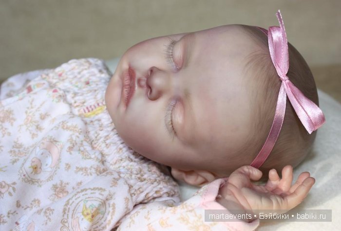 Спящая красавица реборн Coco. Штатив и лайтбокс