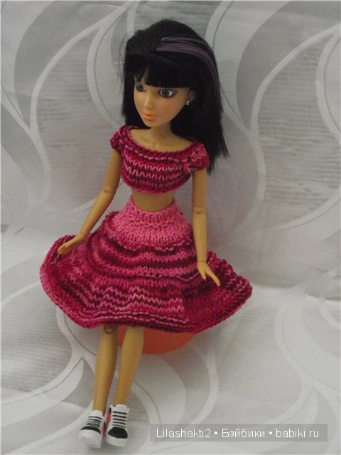 Комплект для куклы Liv | Бэйбики Комплект для куклы Liv — Вязание одежды для кукол: бесплатные схемы спицами и крючком (фото 3)