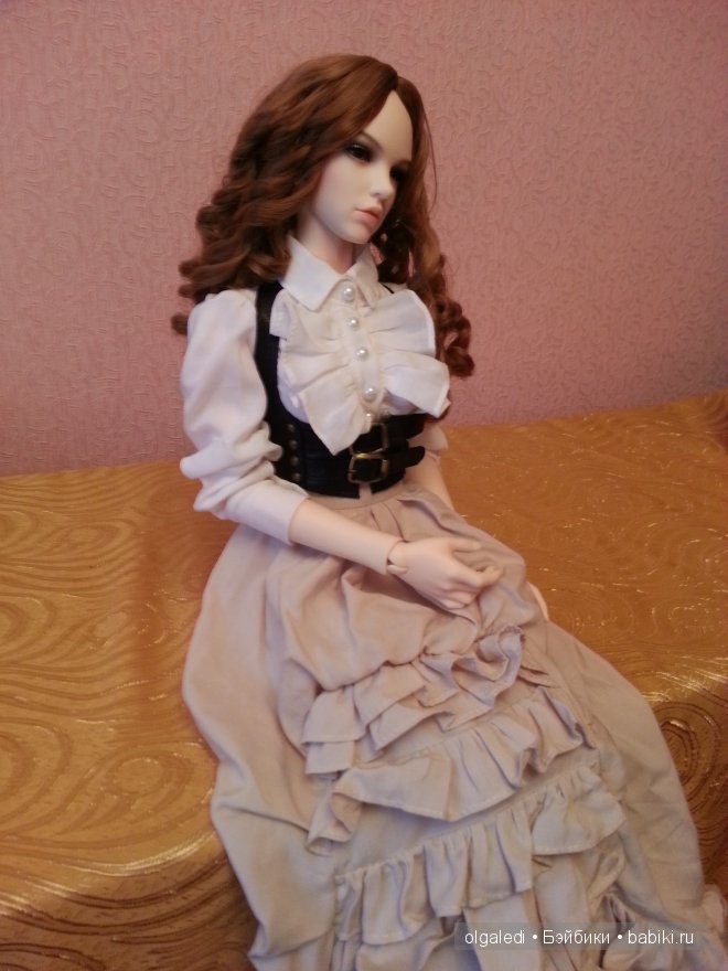 Здравствуйте, дорогие жители и гости моего любимого сайта! Ко мне приехала моя первая бжд кукла от фирмы iplehaus. Разделите
